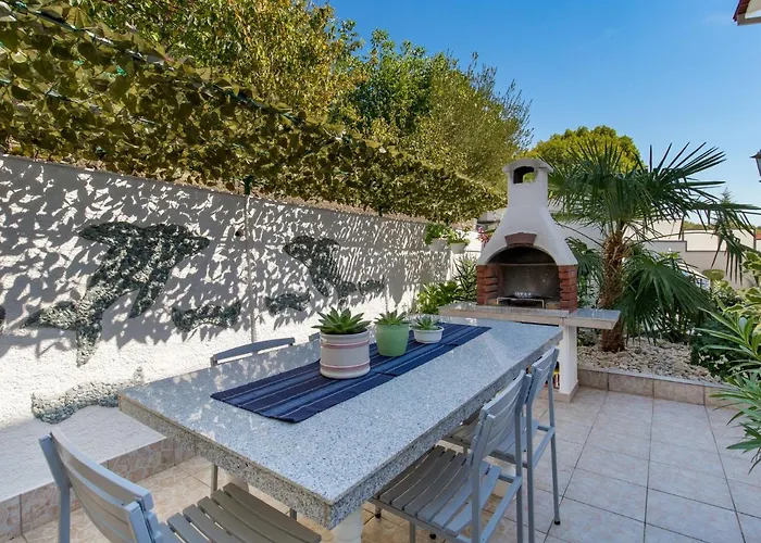 Brzic-1 By Interhome Διαμέρισμα *