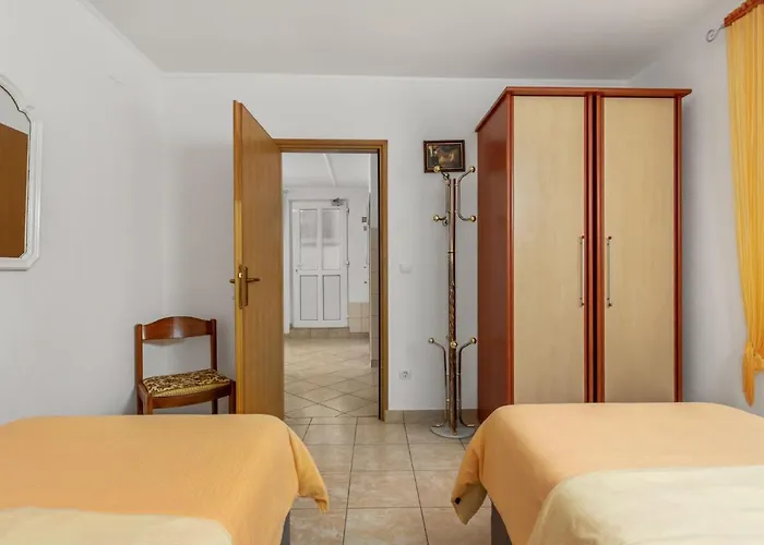 Διαμέρισμα Brzic-1 By Interhome *